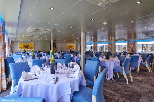 CroisiEurope, MS Van Gogh, Restaurant 2 - ©Damien Lachas.jpg